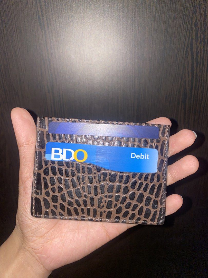 FINO cardholder (Category: Luxury Bags & Wallets) located in Pasig City. Submitted by isheeem (Listing ID 1438799125, Image 3). Description: - slightly nego! .