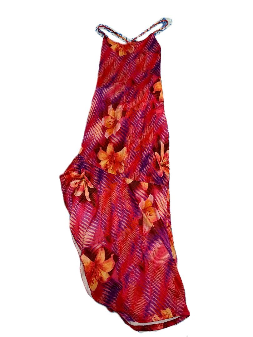 Floral Asymmetrical Dress (Category: Dresses) located in Manila. Submitted by 888ry (Listing ID 1438355700, Image 3). Description: 📍Quezon City Size: XS-Small MOP: GCash MOD: Lalamove / J&T 📌 shipping fee is shouldered by the buyer .