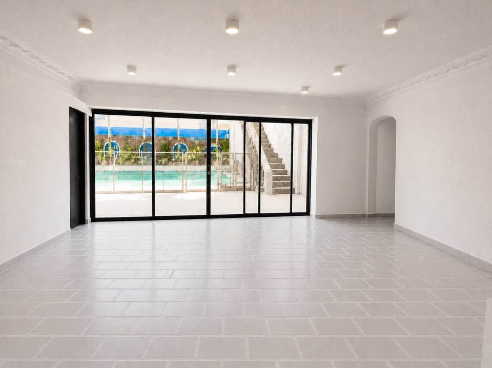(Category: ) located in . Submitted by thatsbrokerraven (Listing ID 1438815585, Image 1). Description: .