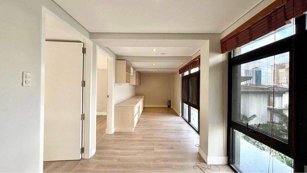 FOR RENT (Category: House & Lot) located in Taguig. Submitted by claudine_signetrealty (Listing ID 1438697847, Image 2). Description: FOR RENT: 📍Mckinley Hill Village LA: approx 201sqm FA: 962.80 sqm 4 Floors 6 Bedroom 8 Toilet and Bath 4 Car Garage Service Kitchen Open Kitchen with BIG counter Powder Room Asking: P350K/ month For inquiries and viewings: Carol Bautista Executive Assistant Claudine Mijares Senior Partner Licensed Real Estate Brok