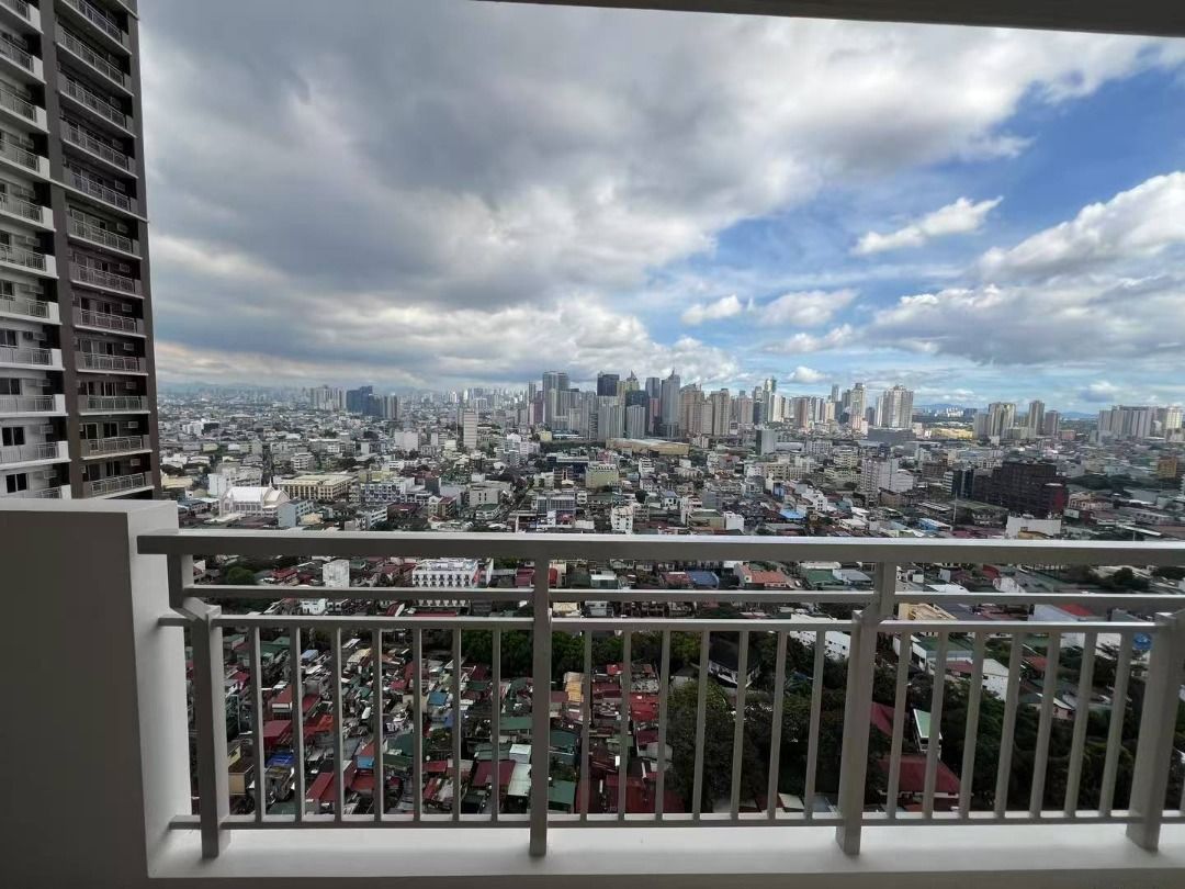 FOR SALE! The Aston Place (Category: Apartments & Condos) located in Makati City. Submitted by agent_rachel (Listing ID 1438745022, Image 1). Description: FOR SALE! ✨ 📍 The Aston Place ▪️ 2 Bedrooms ▪️ Semi-Furnished ▪️ 56 sqm ▪️ 1 Parking Slot ▪️ Floor 29 with tenant until 2027 .