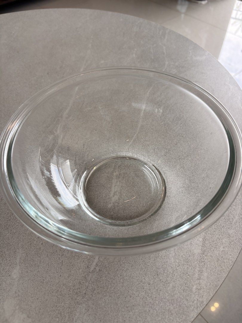Glass Mixing Bowl458185383095183362