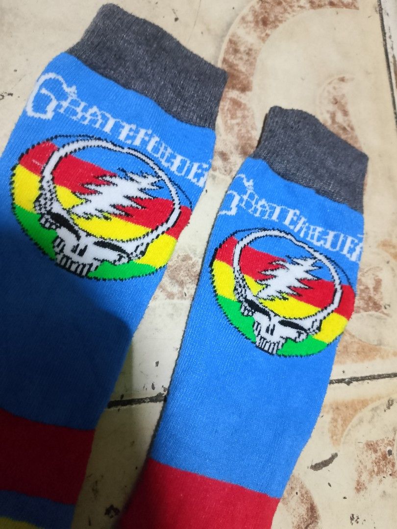 Grateful dead multi colored socks (Category: Activewear) located in Baguio. Submitted by ukay.kayuhjan (Listing ID 1438807521, Image 1). Description: grateful dead multicolored socks 13inches length excellent 180₱.