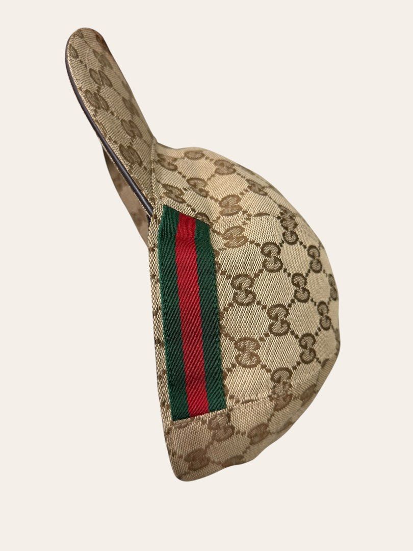 Gucci Monogram Hat (Category: Accessories) located in Singapore. Submitted by dluxetribute (Listing ID 1438846921, Image 3). Description: Join bit.ly/dluxetribute for exclusive new arrivals and sales! SGD 362 - Credit Card SGD 350 - PayNow 💯% Authentic Gucci Monogram Hat Like New condition (See pictures for exact condition) Size XL Comes with: - Item only DLT8254 DLuxeTribute 🇸🇬Singapore Registered Company ⭐️Entrupy Verified Partner ✔️Authenti