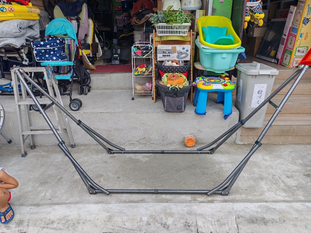 hammock stand (Category: Outdoor Furniture) located in Cavite. Submitted by saiveronlineshop (Listing ID 1438849628, Image 1). Description: foldable, no issue except sa bag nasira zipper.