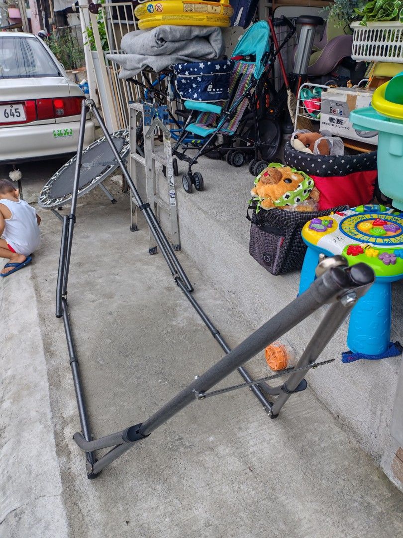 hammock stand (Category: Outdoor Furniture) located in Cavite. Submitted by saiveronlineshop (Listing ID 1438849628, Image 2). Description: foldable, no issue except sa bag nasira zipper.