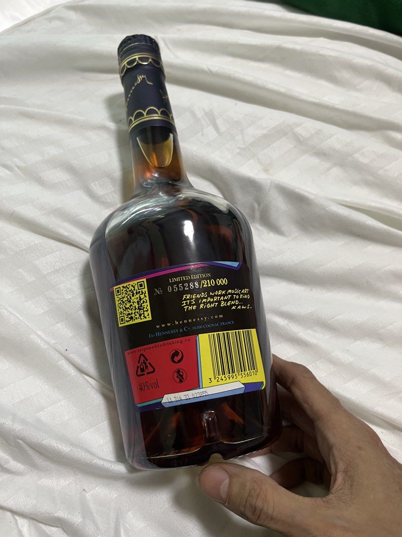 Hennessy Very Special Cognac Limited Edition (Category: Beverages) located in Manila. Submitted by alb5d63 (Listing ID 1438837095, Image 3). Description: HENNESY X KAWS VS COGNAC Collaboration this cognac is already aged! This was released way back 2012! This is a good collection for KAWS X HENNESY DRINKER LIKE ME! There is no box since this is a Promotional Raffle Release by HENNESY during in the Exclusive Launch Event for the Lucky Guest In Twi