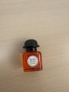 （分類：）位於 。 由 miss_serendipity 提交（商品編號 1438776362，圖片 1）。簡介： 。