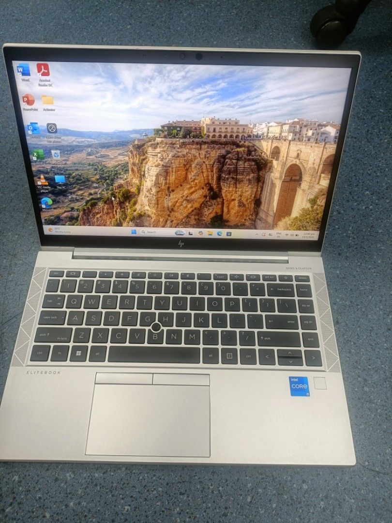 HP Elite book458343035700531200