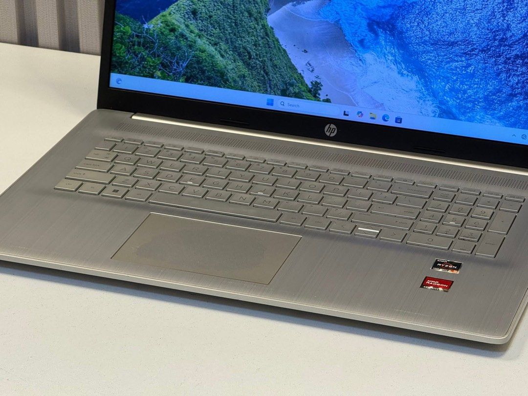 HP Laptop (Category: Laptops & Notebooks) located in Manila. Submitted by wise.husreene (Listing ID 1438855943, Image 3). Description: HP Laptop 17-CP1035CL AMD Ryzen 5 5625U 12GB RAM 1000GB HDD 17 inch 1600x900 HD WIN 11 💻2ndhand, Slightly use 💰 NOW ONLY: ₱16,500 ❌ Before Price: ₱19,500 SPECIFICATION •AMD Ryzen 5 5625U with Radeon Graphics (12 CRUS), ~2.3Ghz turbo boost up to 4.3Ghz •12GB RAM LPDDR4X 3200Mhz •1000GB HDD Hardrive •17.0inch, 160