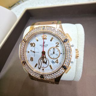 (Category: ) located in . Submitted by orohirayajewelryandwatches (Listing ID 1438721320, Image 1). Description: .