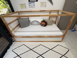 (Category: ) located in . Submitted by isabellewol (Listing ID 1438700010, Image 1). Description: .