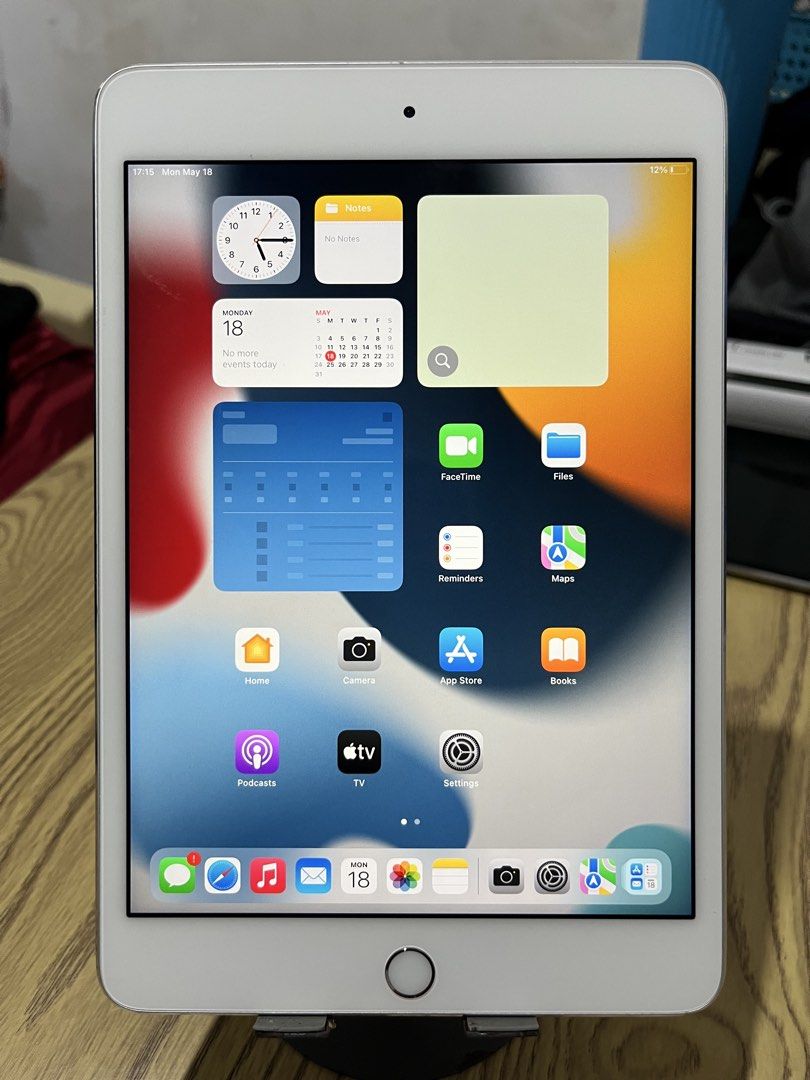 IPAD MINI 4 (Category: iPad) located in Manila. Submitted by maruhomfai86970 (Listing ID 1438703026, Image 1). Description: IPAD MINI 4 128GB 💥Latest iOS version 15.8.6 ✅Wifi ✅No dents or scratches ✅No lags plug & play ✅No hidden issue at all ✅All working ✅90-99% Good battery ✅100% Makinis / Smooth ✅100% Original authentic ✅Good fingeprint / Touch id ✅Good performance iPad ✅Good for Online Class ✅Good for home work ✅Good for kids watching ✅Good 