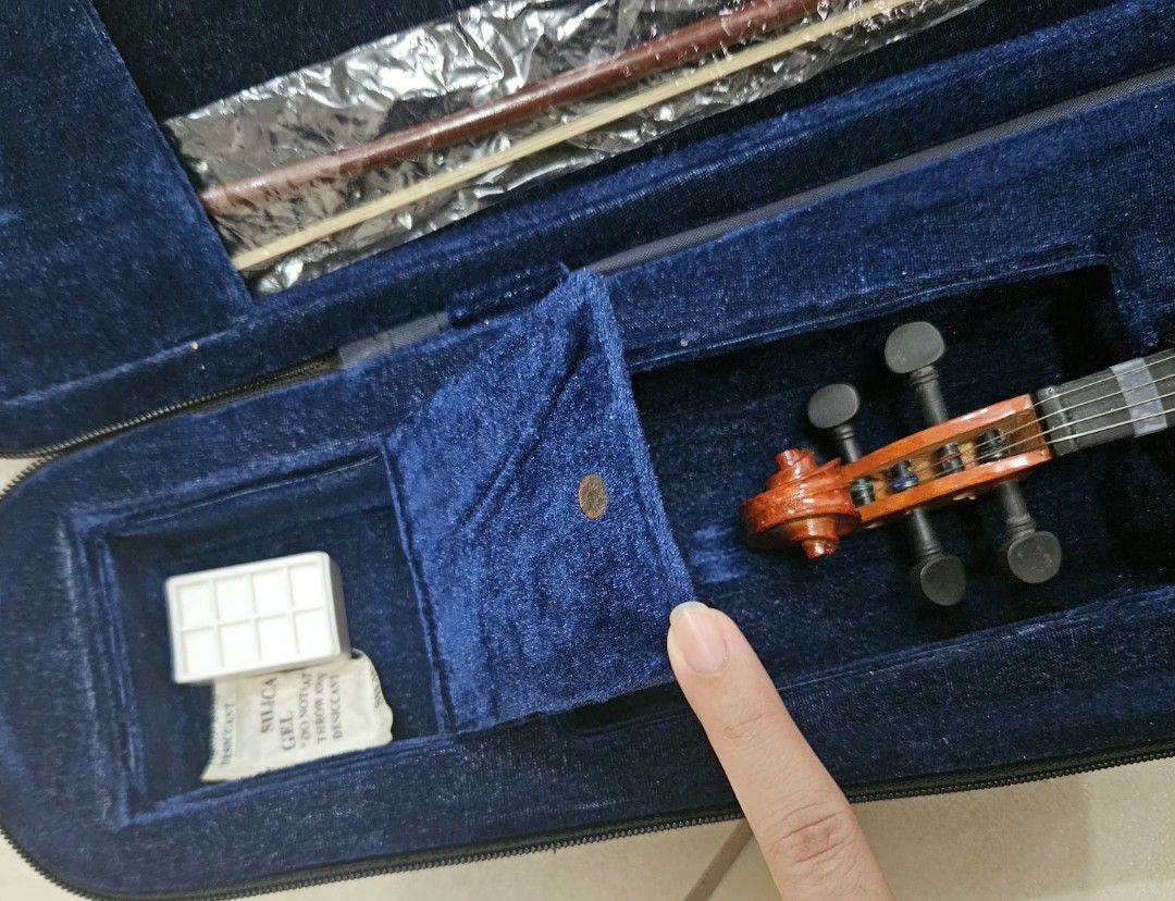Jasmine Violin with Case (Category: Musical Instruments) located in Makati City. Submitted by xzyche (Listing ID 1438750268, Image 3). Description: - Jasmine violin with case and bow included. - Size: 1/8 - Used only 3x.