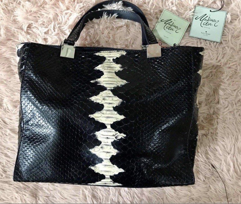 Kate Spade Madison Ave. Collection Tote Bag (Category: Luxury Bags & Wallets) located in Muntinlupa City. Submitted by hollieberrygirl (Listing ID 1438748724, Image 1). Description: Rare Kate Spade Black Exotic Madison Ave Collection Kate Spade Bag Madison Ave Collection Rare Exotic Material with care card and dust bag Store bought in Hongkong ₱22,850 SF c/o buyer NO RETURN NO EXCHANGE.