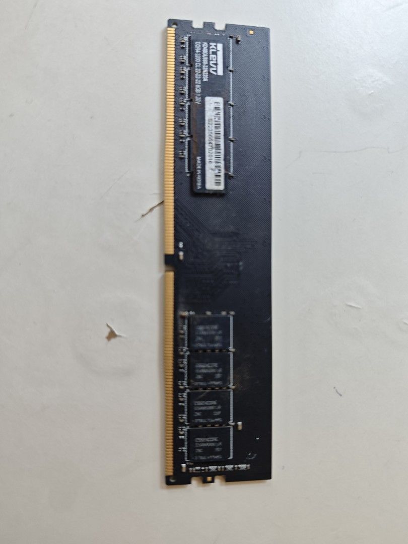 KLEVV DDR4-3200 8GB RAM458353544822804480