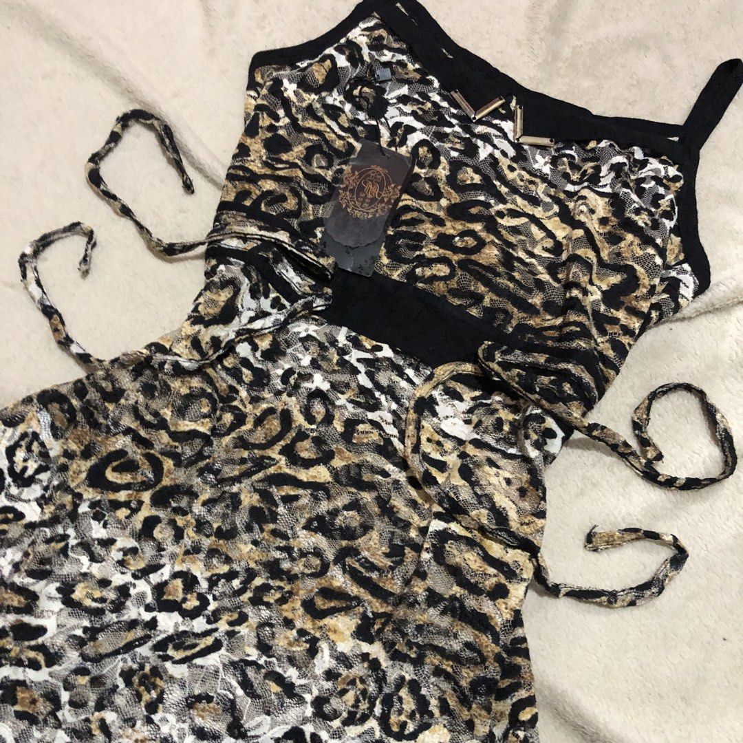 Leopard Print with Side Ties (Category: Sleeveless) located in Manila. Submitted by theactualized (Listing ID 1438757461, Image 3). Description: .