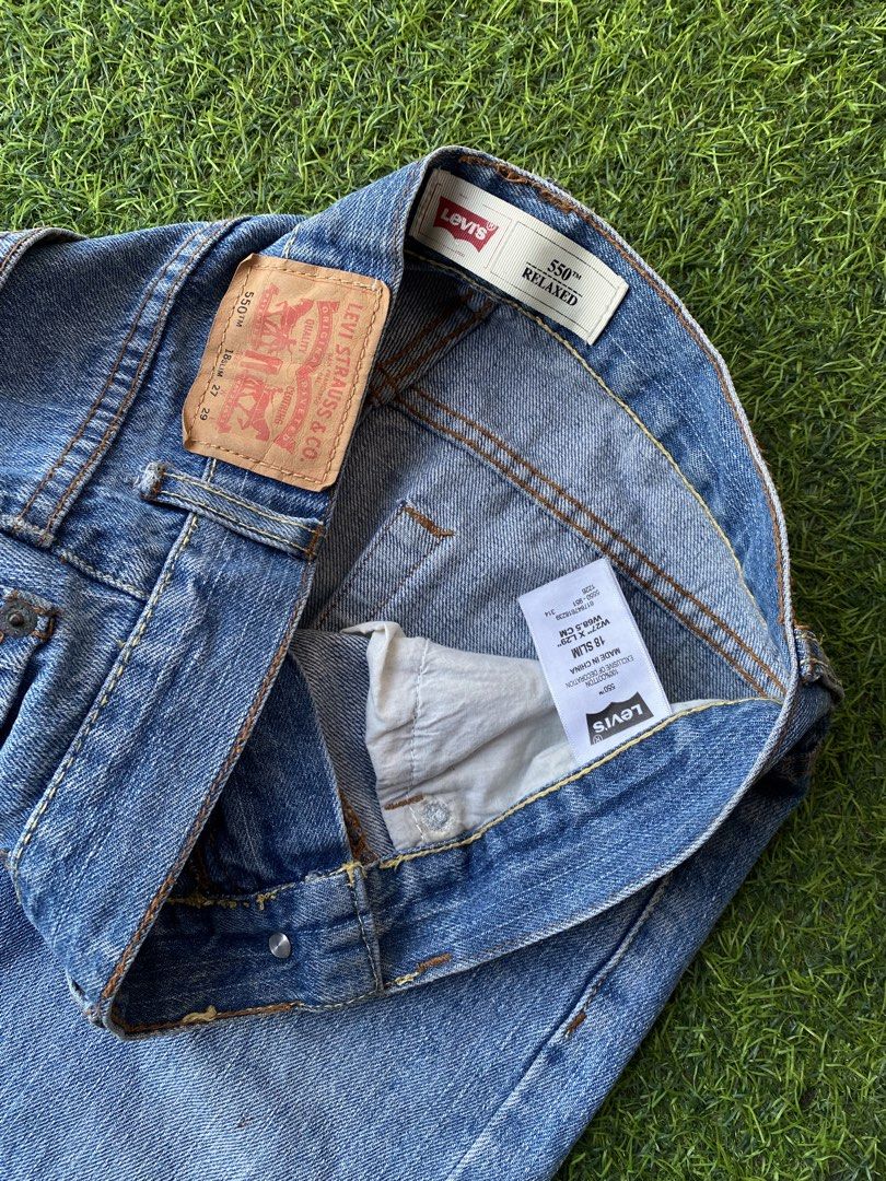 Levi's 550 Relaxed Fit 30w (Category: Jeans) located in Antipolo. Submitted by saphnie (Listing ID 1438825207, Image 3). Description: ₱750 only 550 RELAXED SIZE (30w)(40L) Minor issue see pic ☺️ Check all you want upon meet up Cogeo KFC(lower Antipolo) Lalamove COD nearby area.