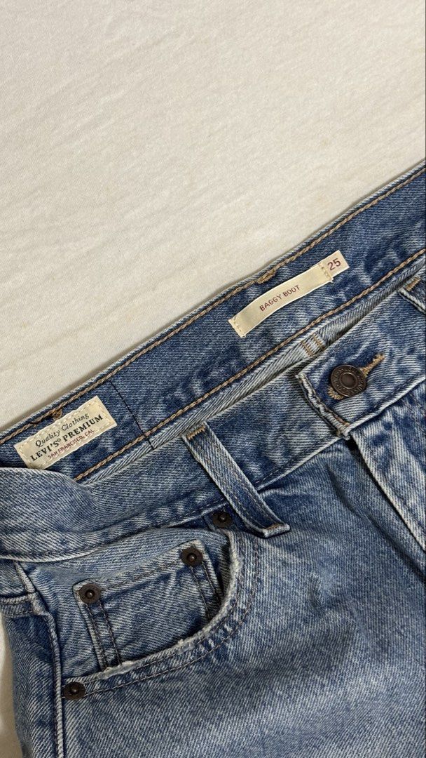 Levi's Premium Baggy Boot Jeans - Size 25 (Category: Jeans) located in Bocaue. Submitted by parsimonybysf (Listing ID 1438846891, Image 3). Description: Light wash Levi's Midwaist Baggy Boot jeans. - Size 25 but can fit 26-27 - used twice only - boot cut for ref: waist 26in ; 5ft.