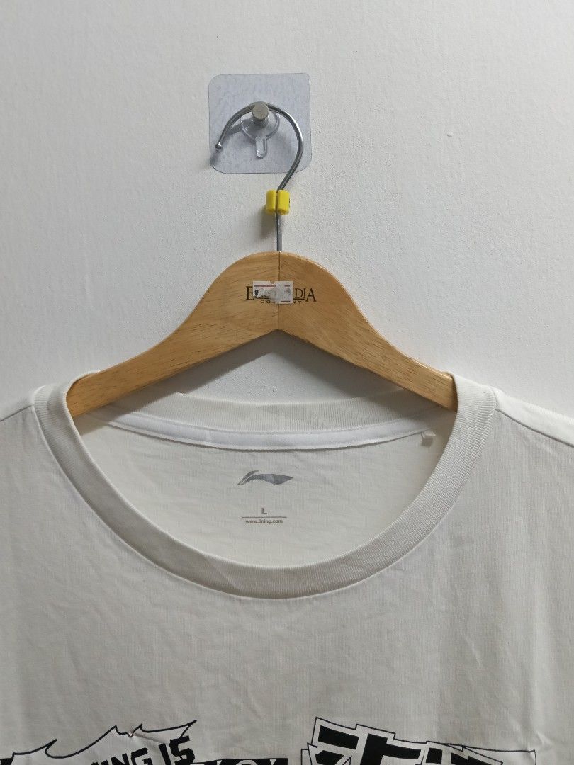 Lining (Category: Tshirts & Polo Shirts) located in Ampang. Submitted by budothrift (Listing ID 1438852011, Image 3). Description: Lining Original Pit 21/28 No Crack Condition 9/10.