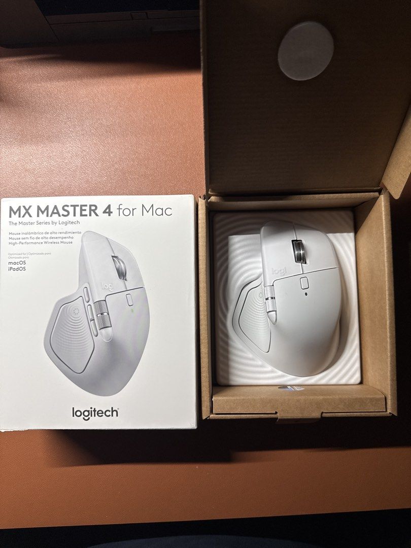 Logitech MX Master 4 for Mac - Like New458603739658987520
