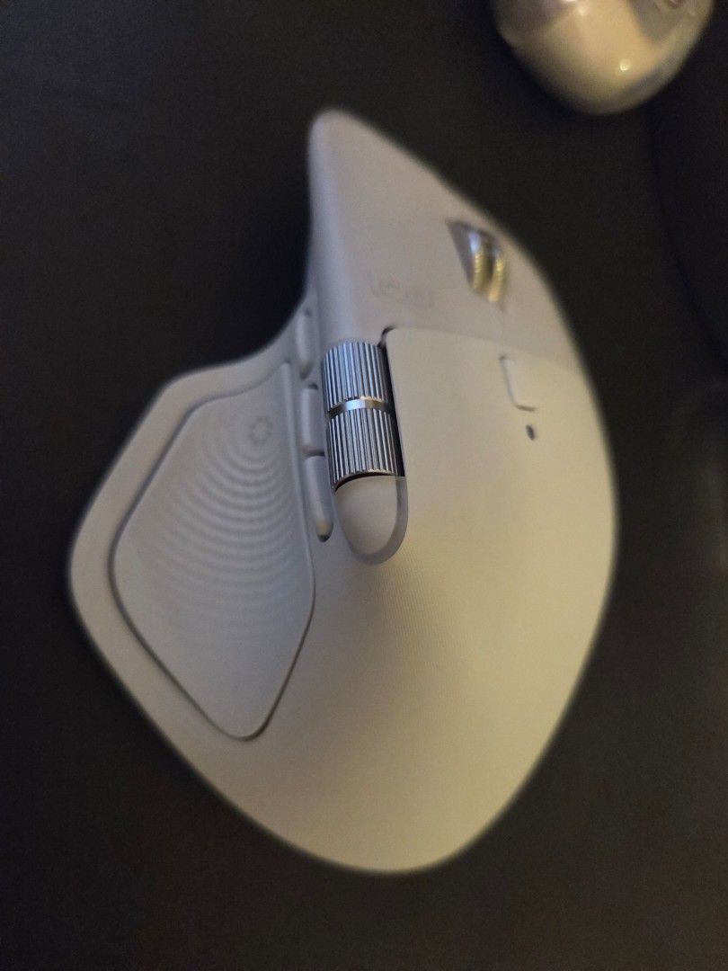 Logitech MX Master 4 Wireless Mouse458594729161533441