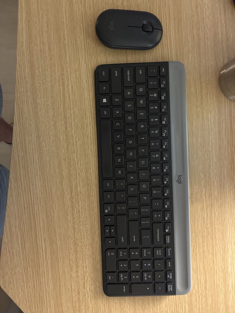 Logitech Wireless Keyboard and Mouse Combo458713716071475200