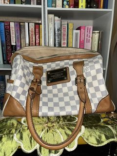 (Category: ) located in . Submitted by kdotpreloved (Listing ID 1438716593, Image 1). Description: .