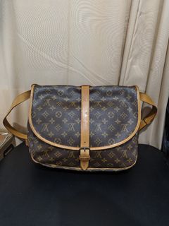 (Category: ) located in . Submitted by findswithalcloset (Listing ID 1438875488, Image 1). Description: .