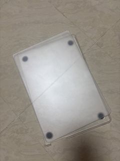 MacBook Case463687783684526080