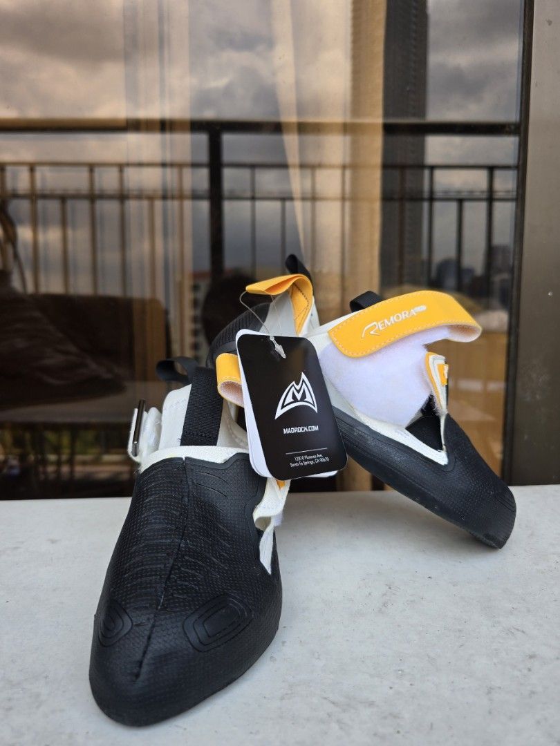 Mad Rock Remora Pro LV US 5.5M (Category: Other Sports Equipment and Supplies) located in Taguig. Submitted by jdpaja (Listing ID 1438735879, Image 1). Description: Mad Rock Remora Pro US size 5.5, EUR 37.5. With tags, fitted only. No box, can provide another Mad Rock box. Can do meetups or shipping c/o buyer. RFS: too small.
