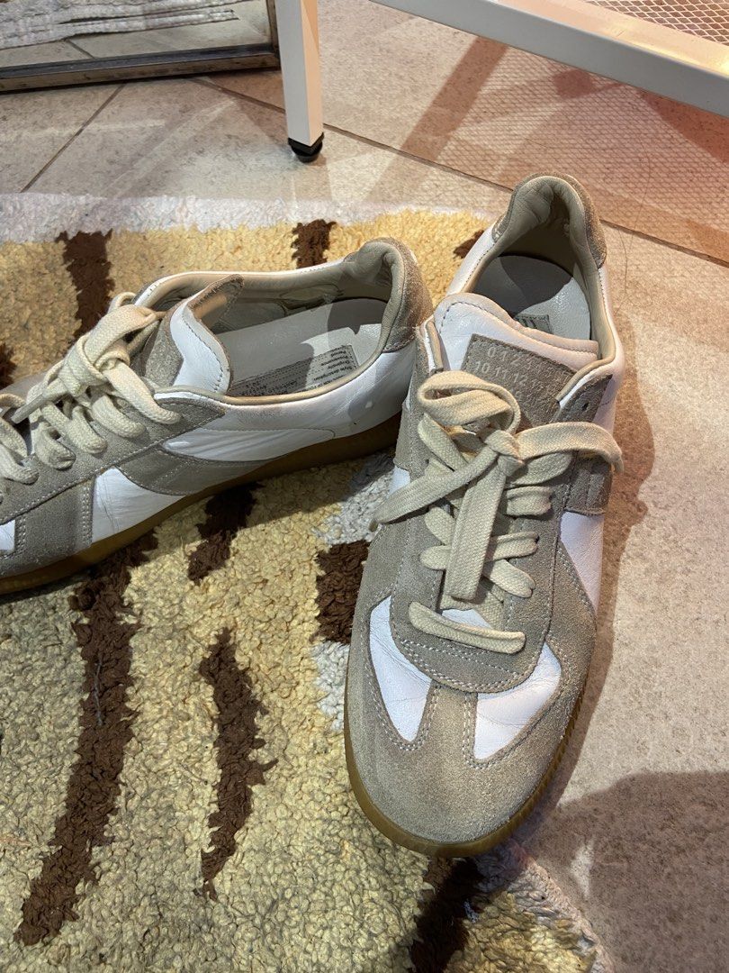 Maison Margiela Paris Shoes Authentic (Category: Sneakers) located in Legazpi City. Submitted by luxrystreet (Listing ID 1438797537, Image 3). Description: .