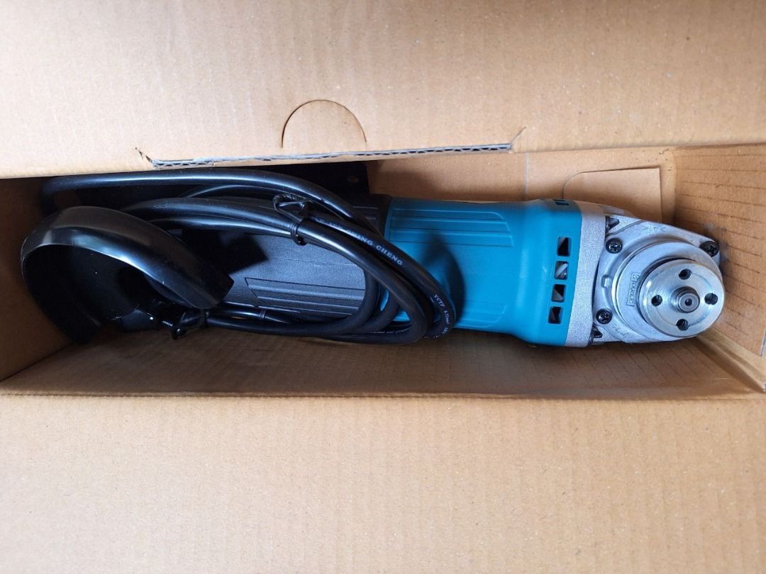 Makita Grinder Specs: 4", M0910B (Category: Everything Else Others) located in Manila. Submitted by joeyroque09 (Listing ID 1438782447, Image 3). Description: Makita Grinder Specs: 4", M0910B Price: 2900.