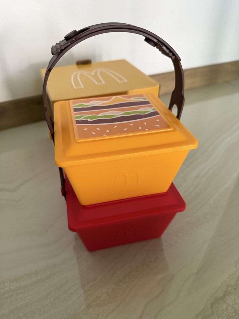 McDonald's Stackable Lunch Box Set458412886495733761