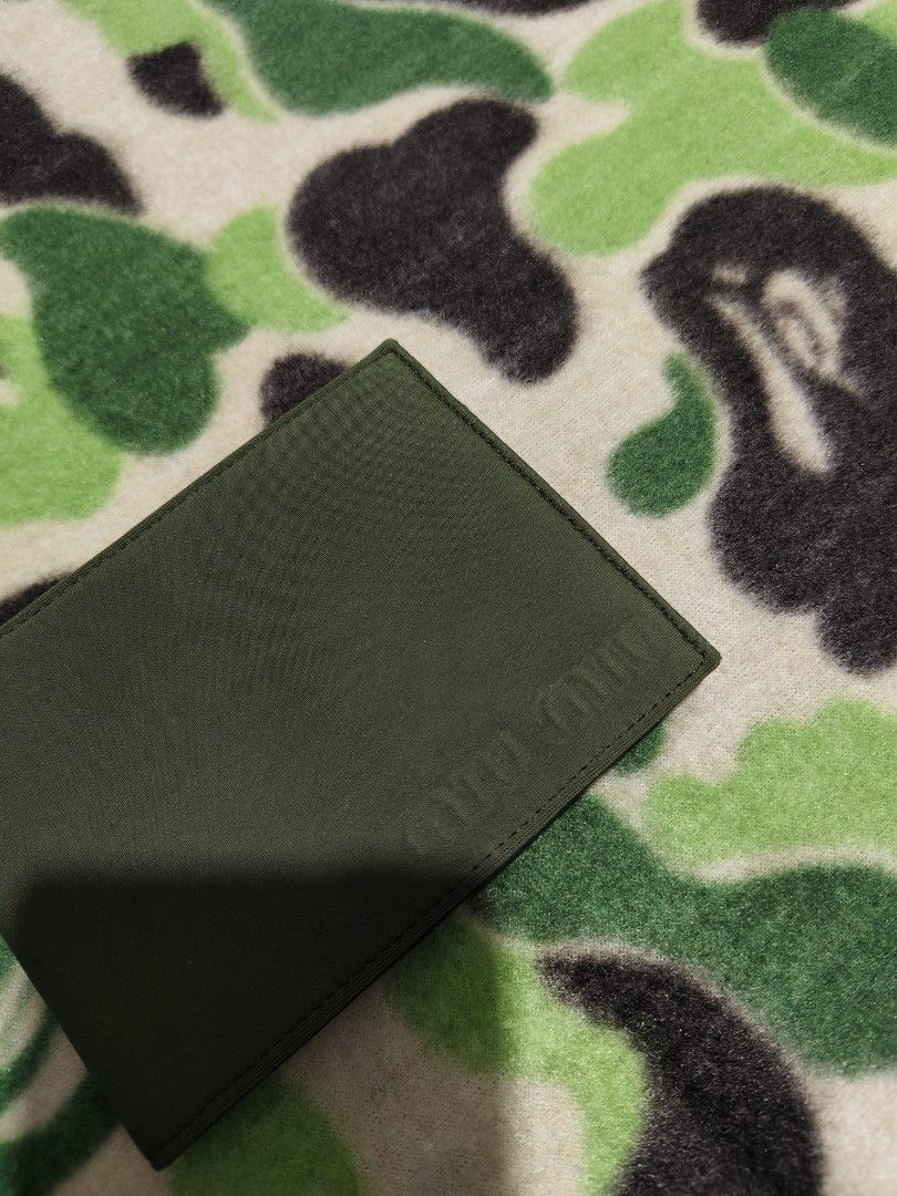 MIU MIU WALLET ARMY GREEN (Category: Luxury Bags & Wallets) located in Baguio. Submitted by igorotak.111.taraki.com (Listing ID 1438846799, Image 3). Description: FS AUTHENTIC MIU MIU WALLET ARMY GREEN V GOOD CONDI NO ISSUES MADE IN ITALY LAMPO ZIPPED SOLID NITO ♥️.