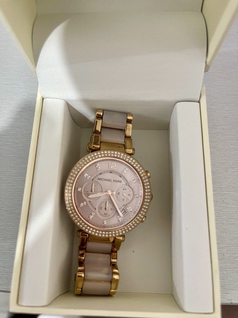 MK Watch Rose Gold (Category: Women's Watches) located in Manila. Submitted by preloved.mademoiselle (Listing ID 1438717581, Image 3). Description: .