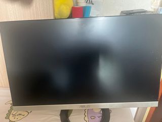 Document Computer Mon463286625769902080