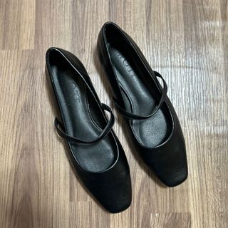 (Category: ) located in . Submitted by thriftaholic_ph (Listing ID 1438737390, Image 1). Description: .