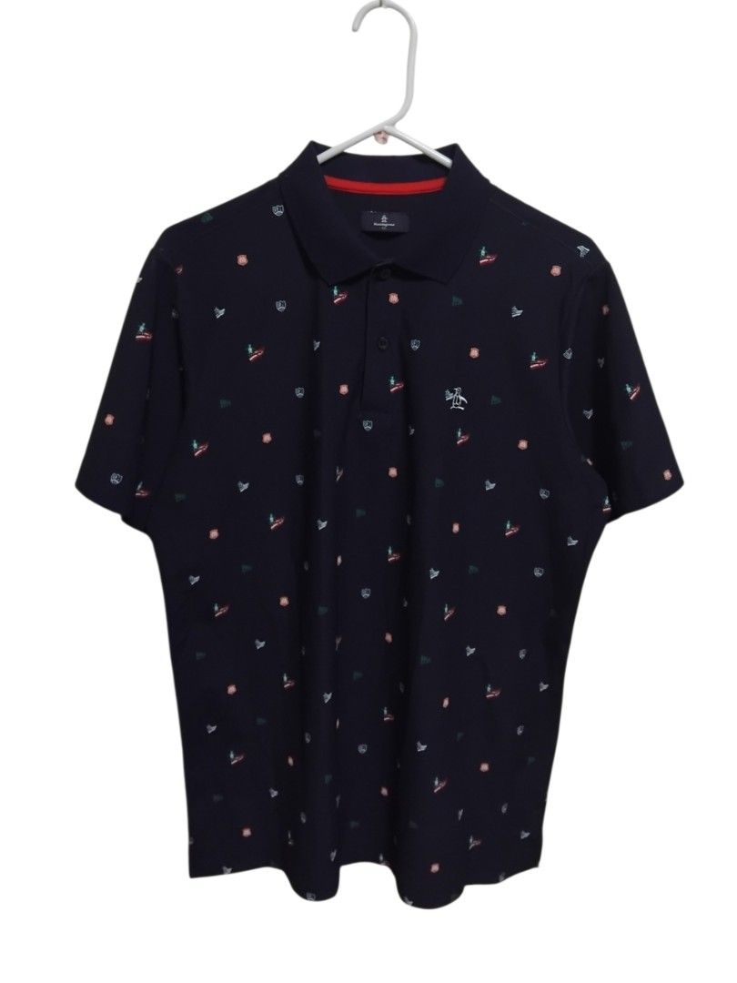 Munsingwear Japan Penguin AOP Polo Shirt (Category: Tshirts & Polo Shirts ) located in Pasig City. Submitted by hustlexcurate (Listing ID 1438779731, Image 1). Description: Munsingwear Japan Penguin AOP Polo Shirt Size LARGE Dimensions: 23X29.