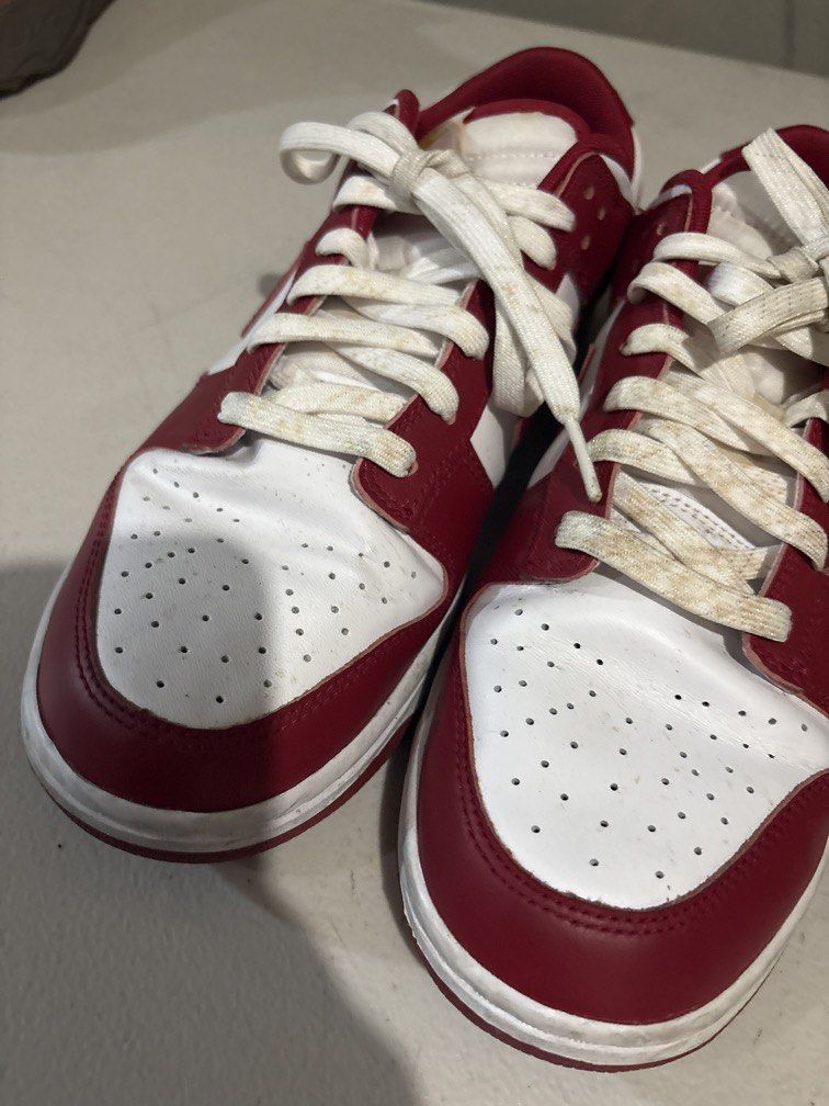 Nike Dunk Low Team Red (Category: Sneakers) located in Quezon City. Submitted by kaaat15 (Listing ID 1438805916, Image 3). Description: Need cleaning only Size US11.