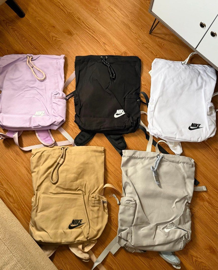 Nike Heritage Rucksack (Category: Backpacks) located in Manila. Submitted by YSABELLE_MARGARETTE (Listing ID 1438803935, Image 1). Description: 𝗛𝗲𝗿𝗶𝘁𝗮𝗴𝗲 𝗥𝘂𝗰𝗸𝘀𝗮𝗰𝗸 • 25L 🎒 size: 43cm x 31cm × 15cm 💻 Fits up to 15” laptop Padded back & shoulder straps Perfect for school, work, gym, travel & everyday errands ✨ ₱999 only Color: black | white | khaki | purple | gray.