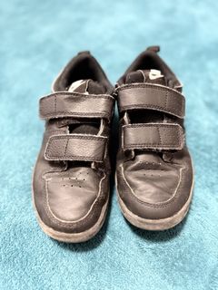 (Category: ) located in . Submitted by jla.closet (Listing ID 1438762384, Image 1). Description: .