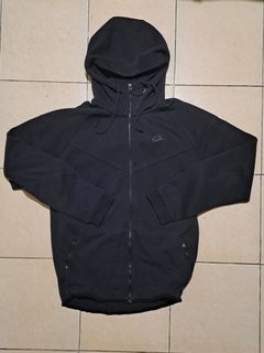(Kategori: ) berada di . Dikirim oleh kleiderstuff (ID iklan 1438819710, Gambar 1). Deskripsi: .