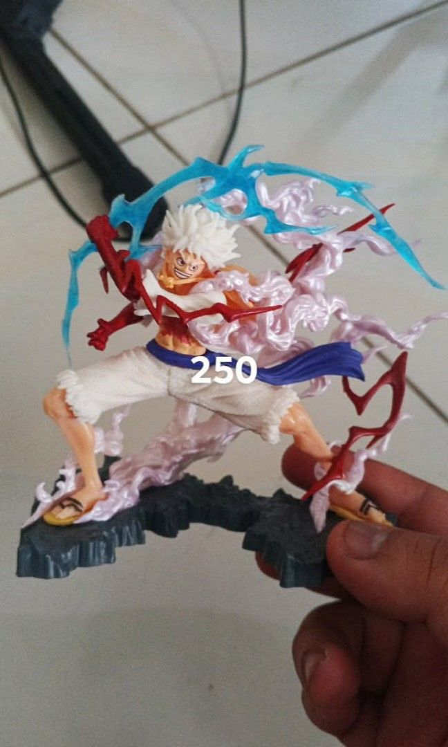 One piece figures assorted 2nd hand (Category: Toys & Games) located in Quezon City. Submitted by boltoys2025 (Listing ID 1438801781, Image 2). Description: pm me for more details cod via lalamove available within metro manila.