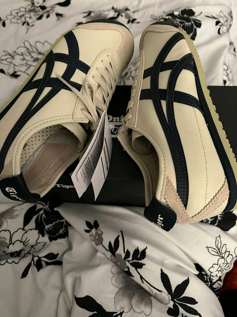Onitsuka Tiger Mexico 66 Birch/Peacoat (Category: Sneakers) located in Manila. Submitted by granddeer_7635ed (Listing ID 1438818064, Image 2). Description: For sale: Onitsuka Tiger Mexico 66 birch/peacoat US Unisex size: 7 1/2 US Women size: 9 Selling price: 8000 (may bawas basta sure buyer) RFS: Wrong size Never been used, sinukat lang po. may bawas pa sa sure buyer .