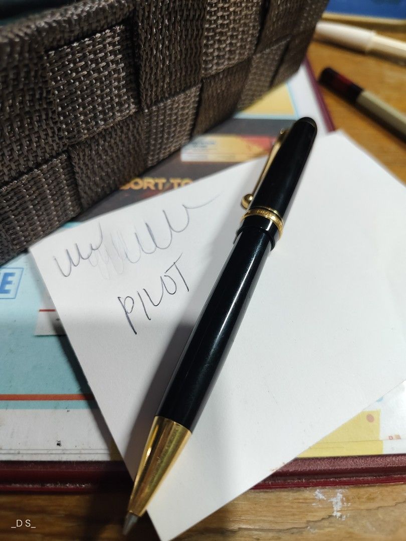 Pilot Custom 74 Pen (Category: Stationery & School Supplies) located in Lucena. Submitted by dai_suki (Listing ID 1438826534, Image 2). Description: - Pilot Custom 74 fountain pen - Classic black body with gold accents - Gold nib and clip - "PILOT" branding on cap - Writes smoothly (see writing sample) - Elegant and timeless design.