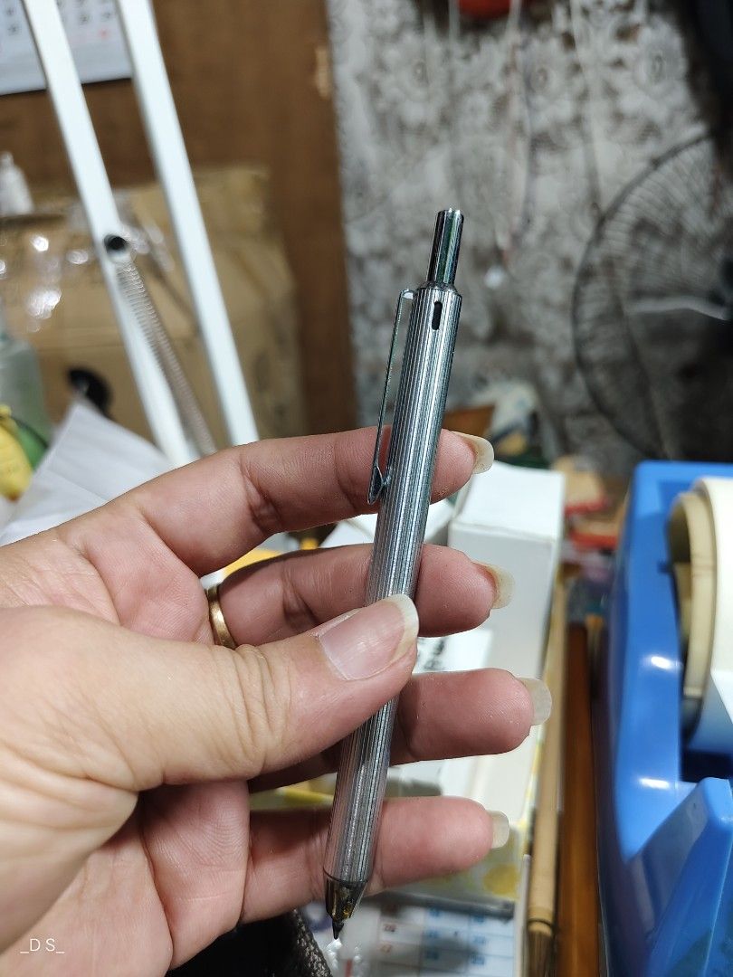 Pilot Multi-Pen (Category: Stationery & School Supplies) located in Lucena. Submitted by dai_suki (Listing ID 1438828645, Image 3). Description: - Pilot multi-pen with a silver body - Features multiple ink colors - Sleek, metallic design - Multi-function pen (ballpoint and possibly mechanical pencil) - Authentic Pilot brand.