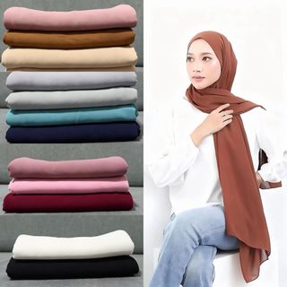 (Category: ) located in . Submitted by dianahijabmodest (Listing ID 1438874595, Image 1). Description: .