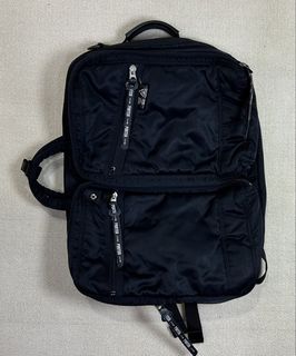 (Category: ) located in . Submitted by tokyostore25 (Listing ID 1438825263, Image 1). Description: .