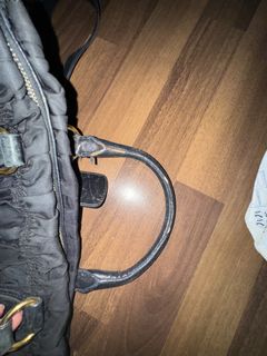 (Category: ) located in . Submitted by monggg (Listing ID 1438737999, Image 1). Description: .